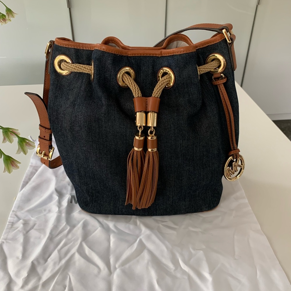 Michael Kors Blakely large Bucket Bag